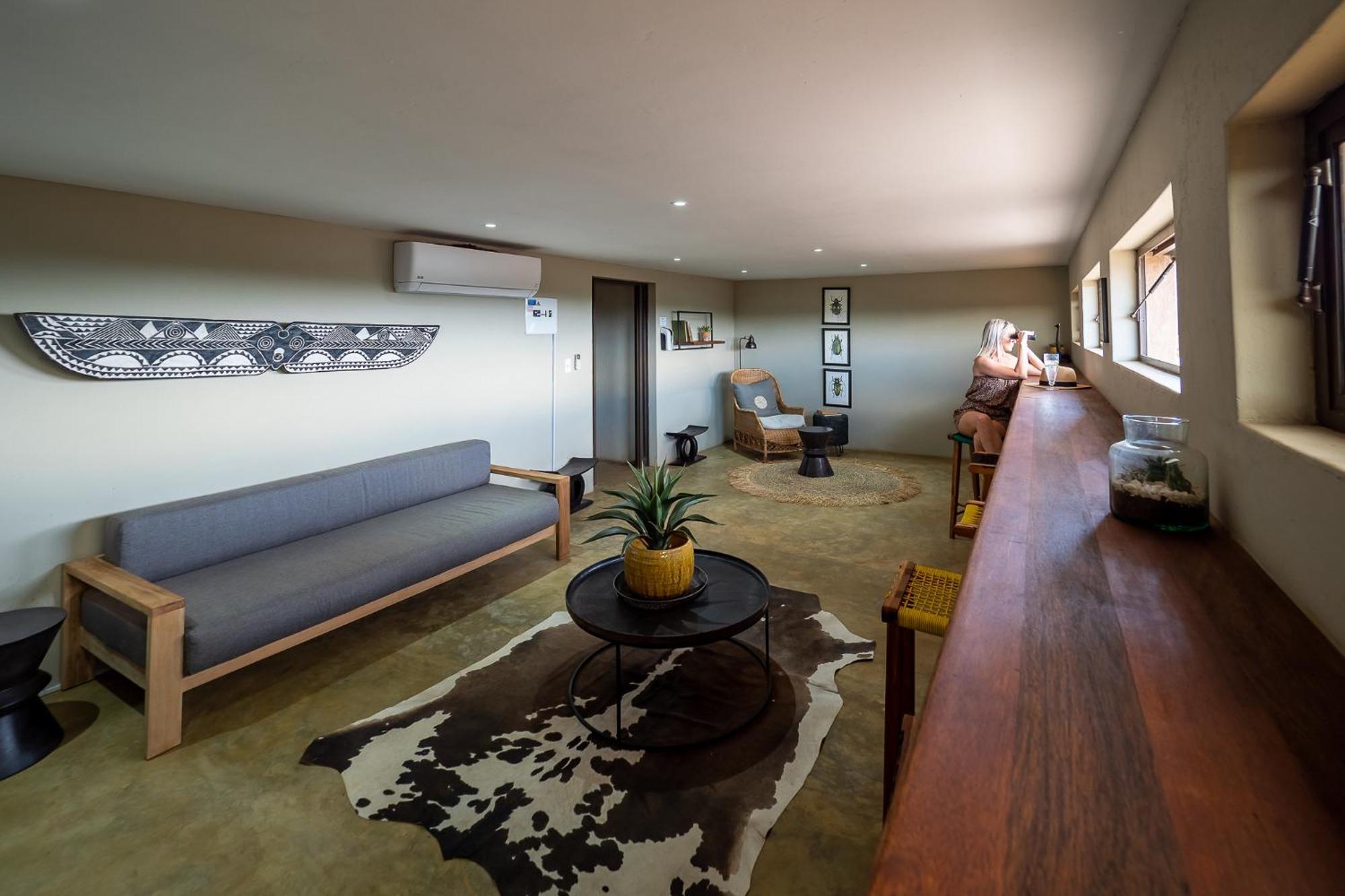 Rhulani Safari Lodge Заповедник Мадикве Экстерьер фото